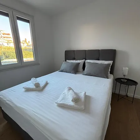 Regal Splendor سبليت